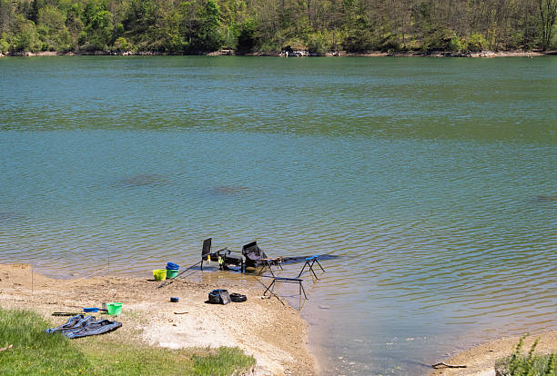 Pesca sportiva sulle rive del Lago di Gramolazzo